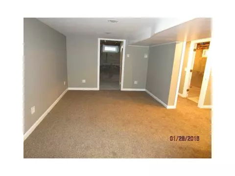 48 Limestone St, Warwick, RI 02889 photo 8