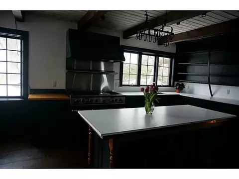 89 Old Main Rd, Little Compton, RI 02837 photo 7