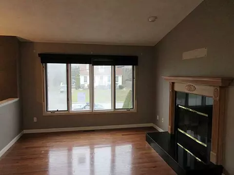 64 Mohawk Trl, Cranston, RI 02921 photo 6