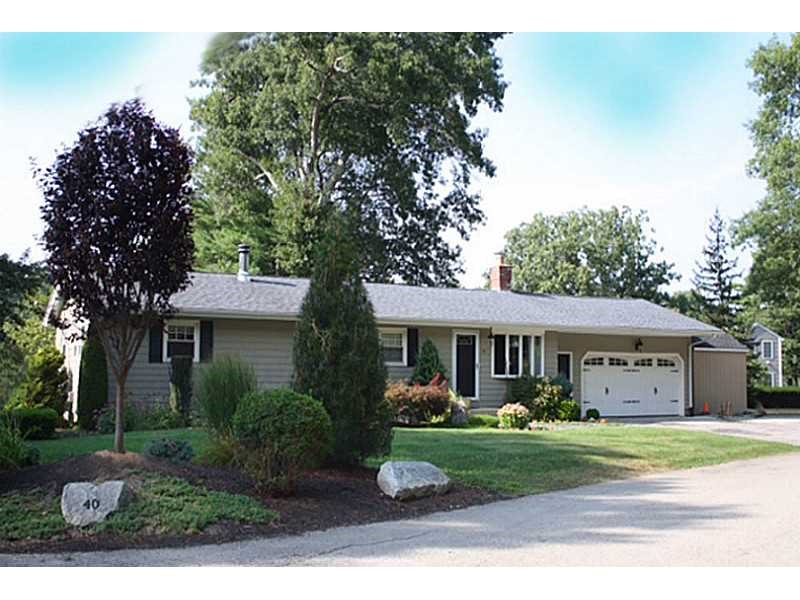 40 Circle Dr, Coventry, RI 02816 photo 1