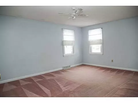 117 Shawomet Ave, Warwick, RI 02889 photo 13