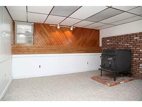 117 Shawomet Ave, Warwick, RI 02889 photo 17