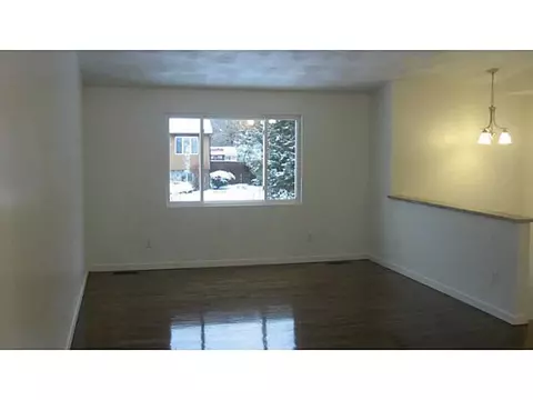 43 Benoit St, Coventry, RI 02816 photo 5