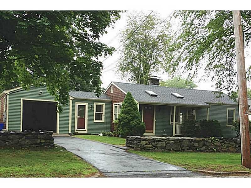 215 Bayview Ave, Bristol, RI 02809 photo 1
