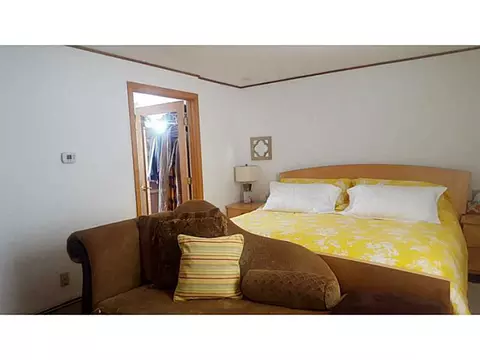 38 Dudley St, Woonsocket, RI 02895 photo 5