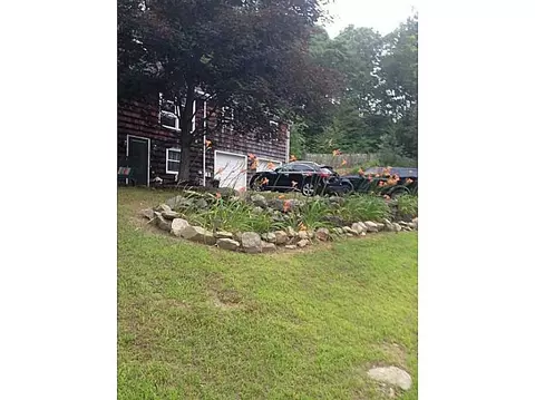 38 Dudley St, Woonsocket, RI 02895 photo 12