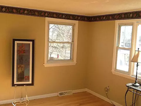 141 Winter Ave, Warwick, RI 02888 photo 4