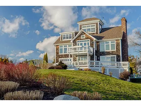 6 Round Hill Rd, Westerly, RI 02891 photo 1