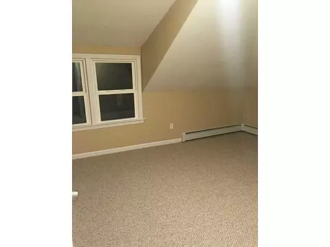 39 Harris Ave, Warren, RI 02885 photo 14