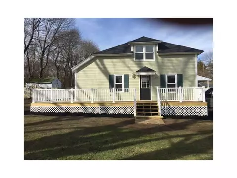 39 Harris Ave, Warren, RI 02885 photo 1