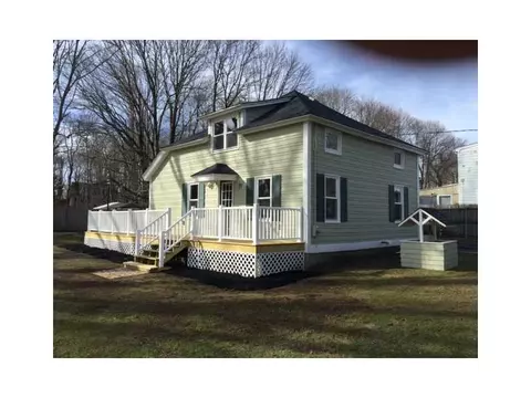 39 Harris Ave, Warren, RI 02885 photo 4