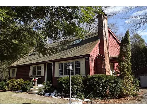 121 Lake View Dr, Glocester, RI 02814 photo 1
