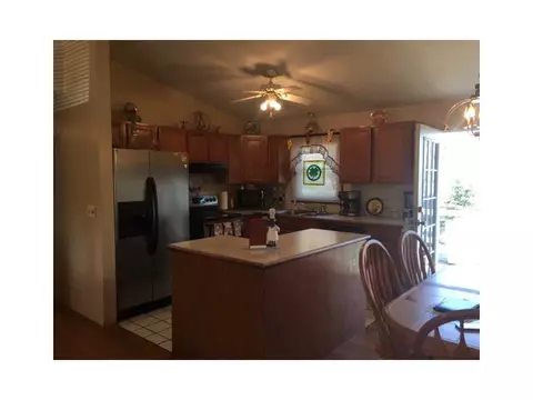36 Jonathan Ct, Warwick, RI 02888 photo 10