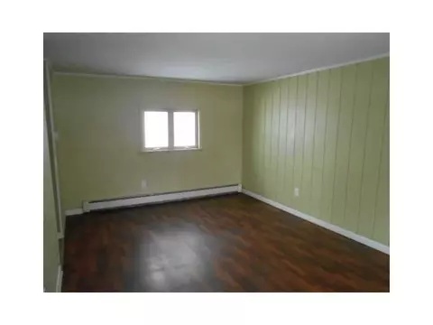 109 Olive St, Woonsocket, RI 02895 photo 5