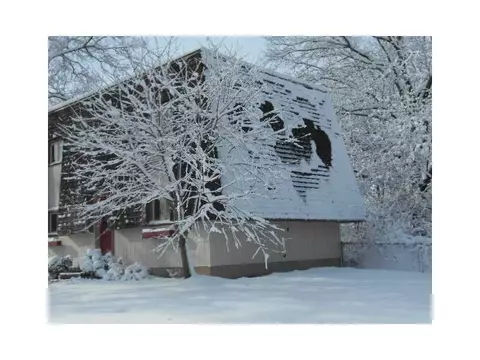109 Olive St, Woonsocket, RI 02895 photo 4