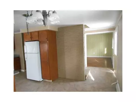109 Olive St, Woonsocket, RI 02895 photo 11
