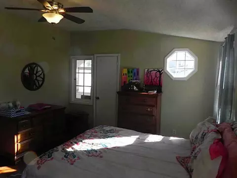 61 Lebrun Ave, Woonsocket, RI 02895 photo 7
