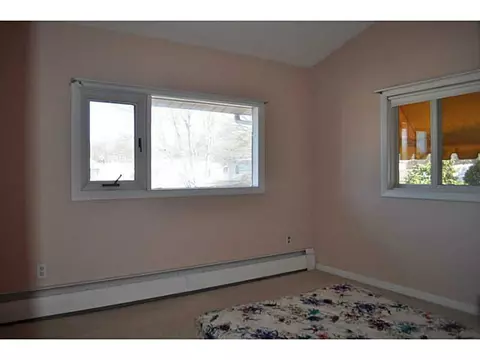168 Madeleine Ave, Woonsocket, RI 02895 photo 11