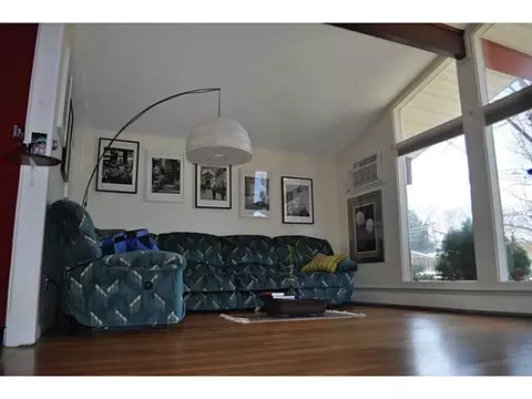 168 Madeleine Ave, Woonsocket, RI 02895 photo 3