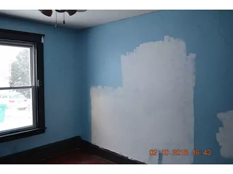 82 Sixth St, Woonsocket, RI 02895 photo 9