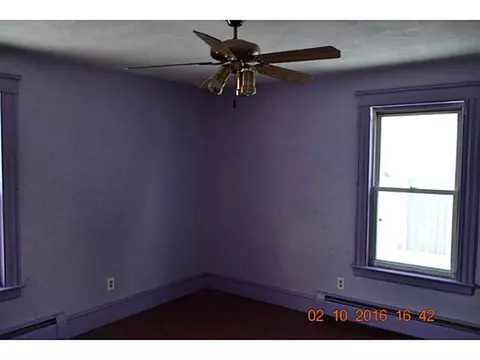 82 Sixth St, Woonsocket, RI 02895 photo 8