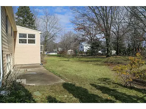 20 Bugbee Ave, Warwick, RI 02889 photo 25