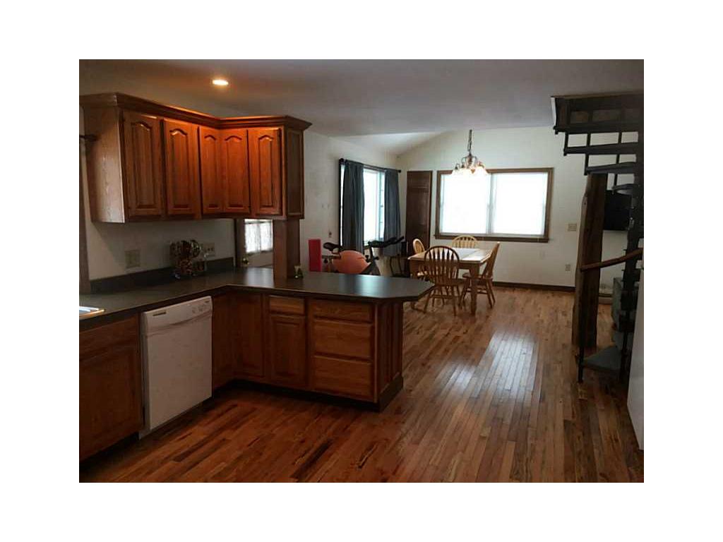 433 Hog House Hill Rd, Exeter, RI 02822 photo 2