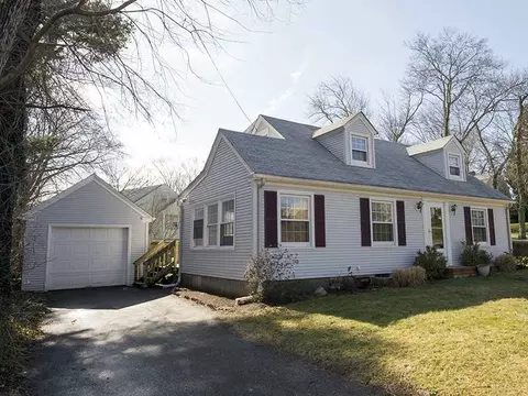 14 Centennial St, Warwick, RI 02886 photo 1