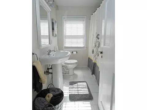 14 Centennial St, Warwick, RI 02886 photo 8