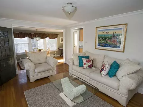 14 Centennial St, Warwick, RI 02886 photo 3
