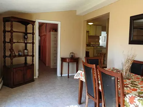 7 W View St, Warwick, RI 02889 photo 5