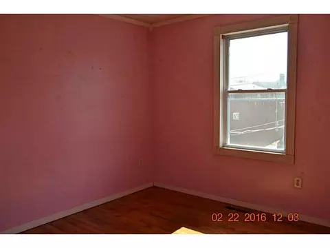 66 Hazel St, Woonsocket, RI 02895 photo 9