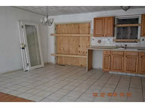 66 Hazel St, Woonsocket, RI 02895 photo 5