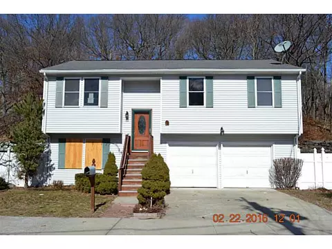 66 Hazel St, Woonsocket, RI 02895 photo 1