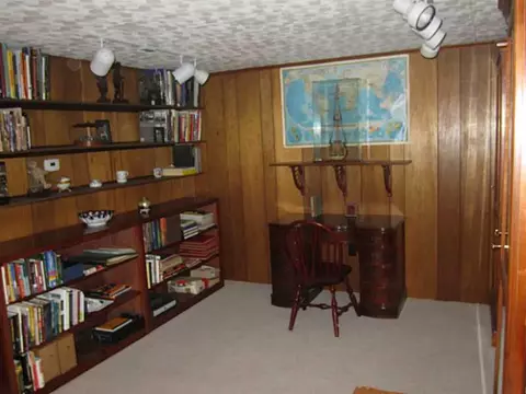 44 Davis Cir, Warwick, RI 02886 photo 23