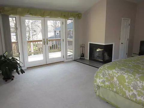 44 Davis Cir, Warwick, RI 02886 photo 15