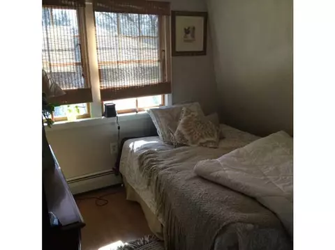 23 Laurel Dr, Glocester, RI 02814 photo 9