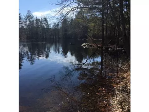 23 Laurel Dr, Glocester, RI 02814 photo 11