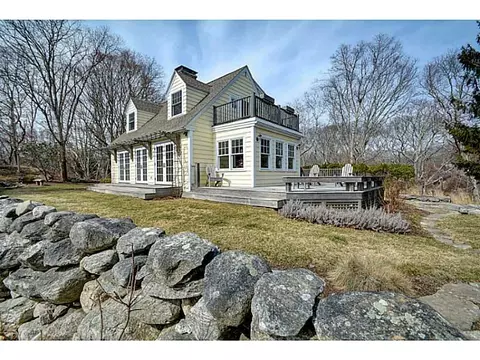 116 Shore Rd, Westerly, RI 02891 photo 1