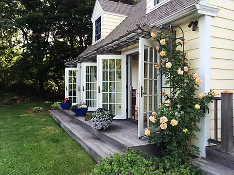 116 Shore Rd, Westerly, RI 02891 photo 2