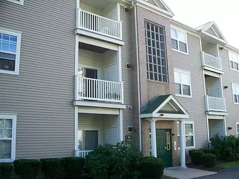 82 Mill St #304, Woonsocket, RI 02895 photo 1