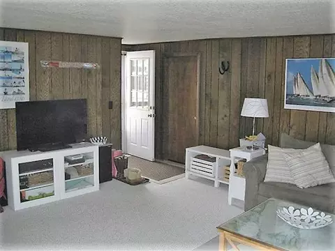 53 Frontier Rd, Warwick, RI 02889 photo 7