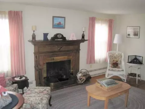 53 Frontier Rd, Warwick, RI 02889 photo 11
