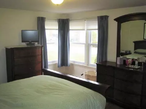 53 Frontier Rd, Warwick, RI 02889 photo 14