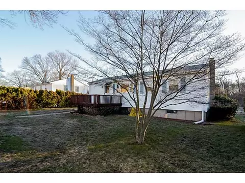 12 Winifred Ave, Warwick, RI 02889 photo 4