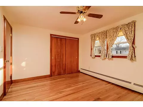 12 Winifred Ave, Warwick, RI 02889 photo 14