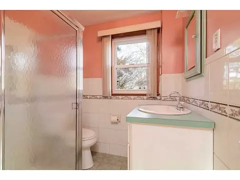 12 Winifred Ave, Warwick, RI 02889 photo 17