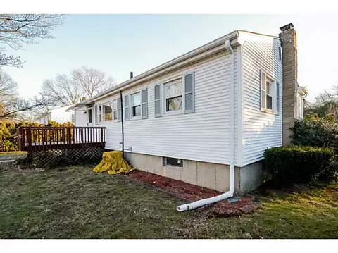 12 Winifred Ave, Warwick, RI 02889 photo 6