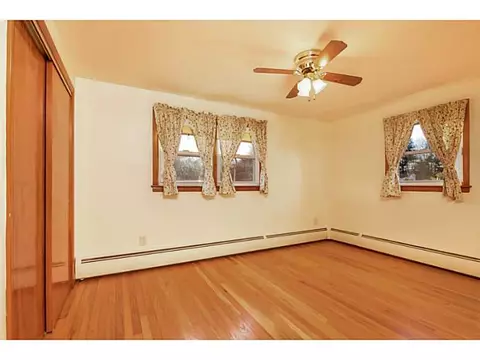 12 Winifred Ave, Warwick, RI 02889 photo 13