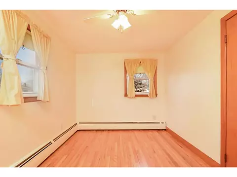 12 Winifred Ave, Warwick, RI 02889 photo 15